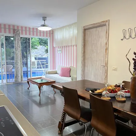 Relaxing Cura Gardens ❀apartments❀ *